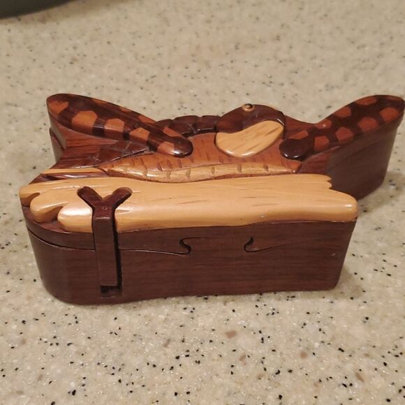 Turtle Wooden Trinket Box - Picture 2 of 6